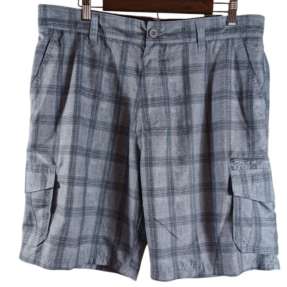 NWT Burnside Mens 36 Board Shorts Gray Plaid Cargo Pockets Flat Front Belt Loops